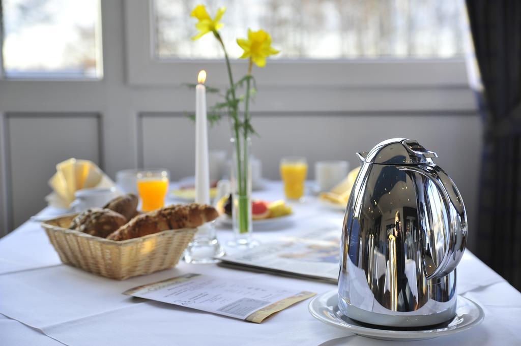 Hotel Susewind Rostock Esterno foto
