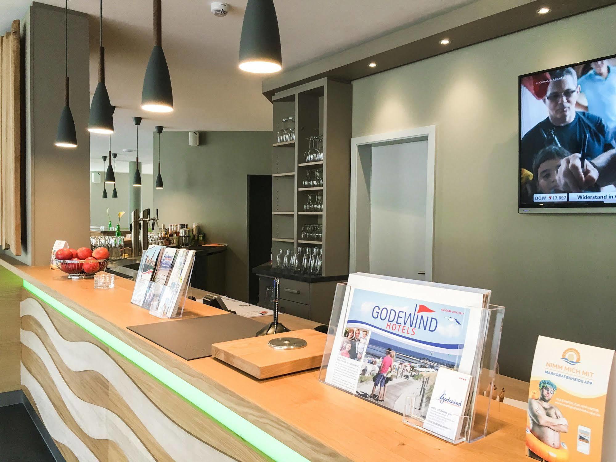 Hotel Susewind Rostock Esterno foto